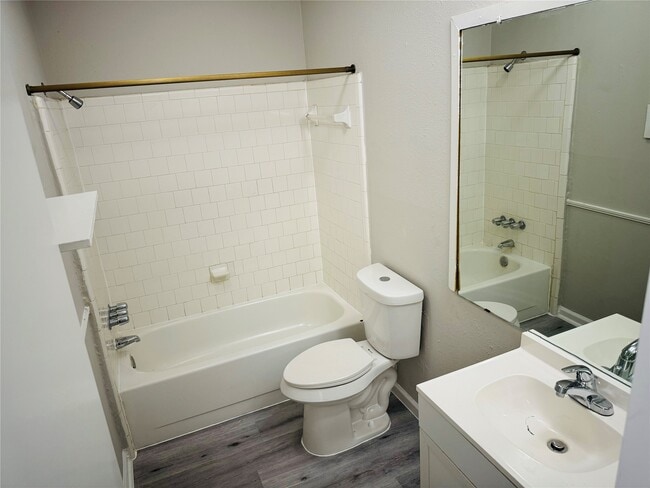 Building Photo - 15603 Raven Trail