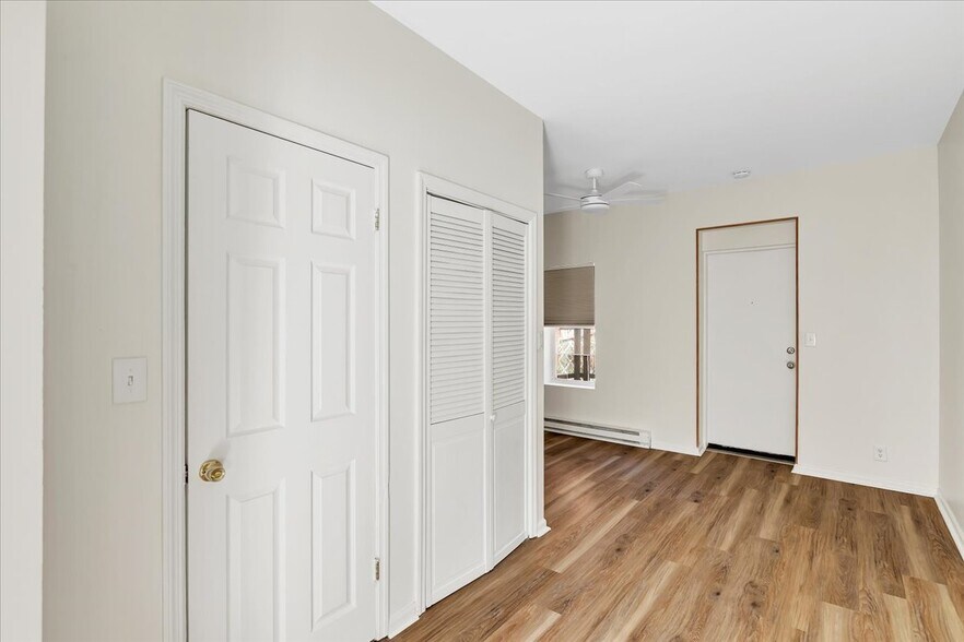 Building Photo - 149 Jay St