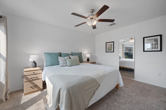 Building Photo - 7317 Sparkling Light Dr