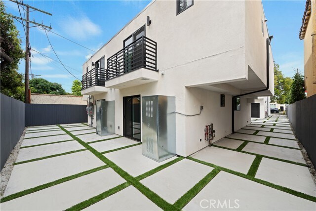 Building Photo - 2922 12th Ave