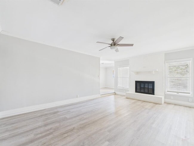 Building Photo - 11603 Gunsmoke Cir