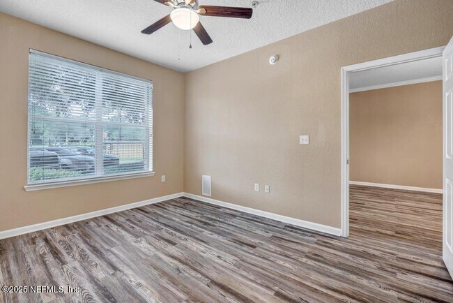 Building Photo - 8539 Gate Pkwy W