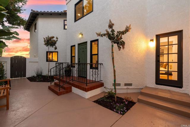 Building Photo - 6803 El Fuerte St