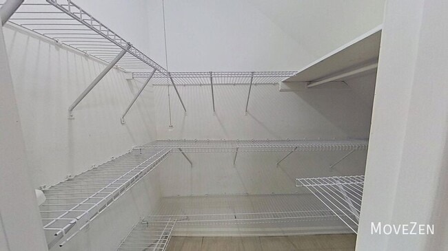 Building Photo - 6733 Constitution Ln