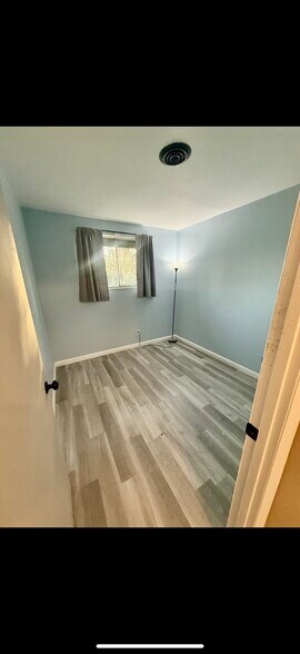 Building Photo - 1611 Vilardo Ln
