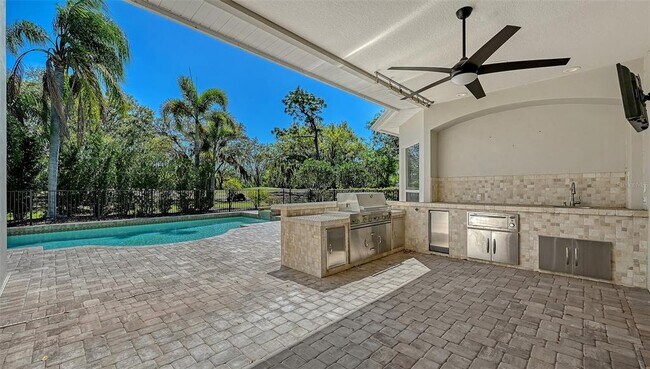 Building Photo - 6911 Riversedge St Cir