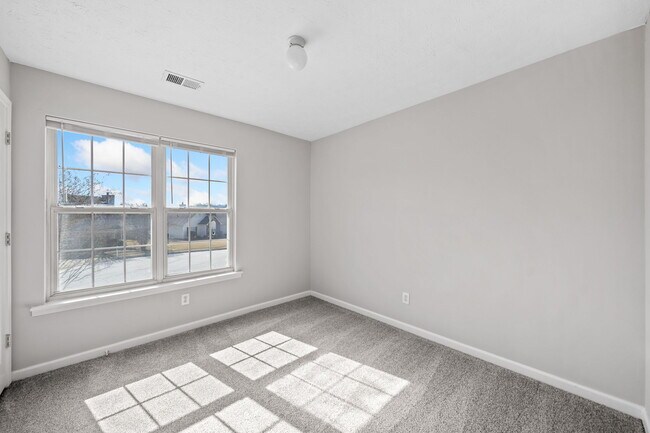 Building Photo - 3313 Summit Creek Ln