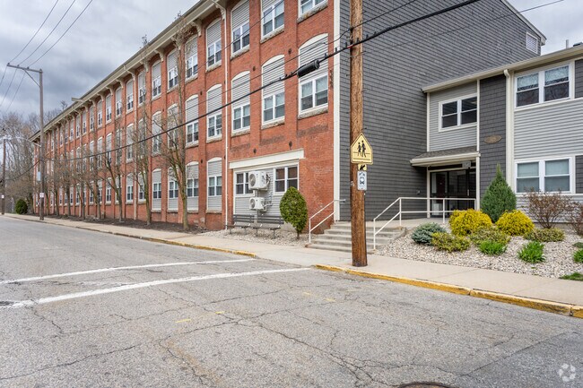 Building 01 - Fairmount Heights
