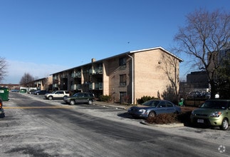 Building Photo - Arbor View