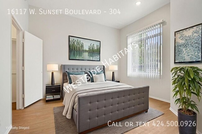 Building Photo - 16117 W Sunset Blvd