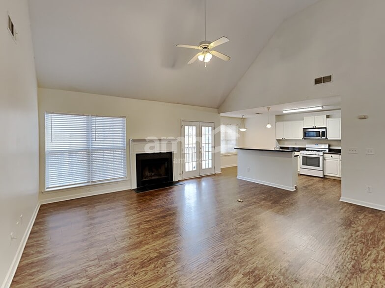 Building Photo - 3604 McPhail Dr NW