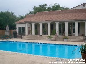 Building Photo - 8702 Village Dr