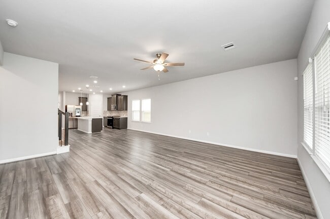 Building Photo - 7206 Melrose Ln