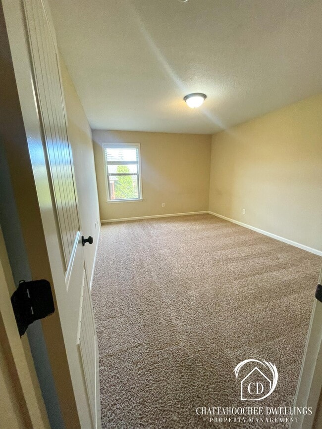Building Photo - 6824 Riverbrook Trce