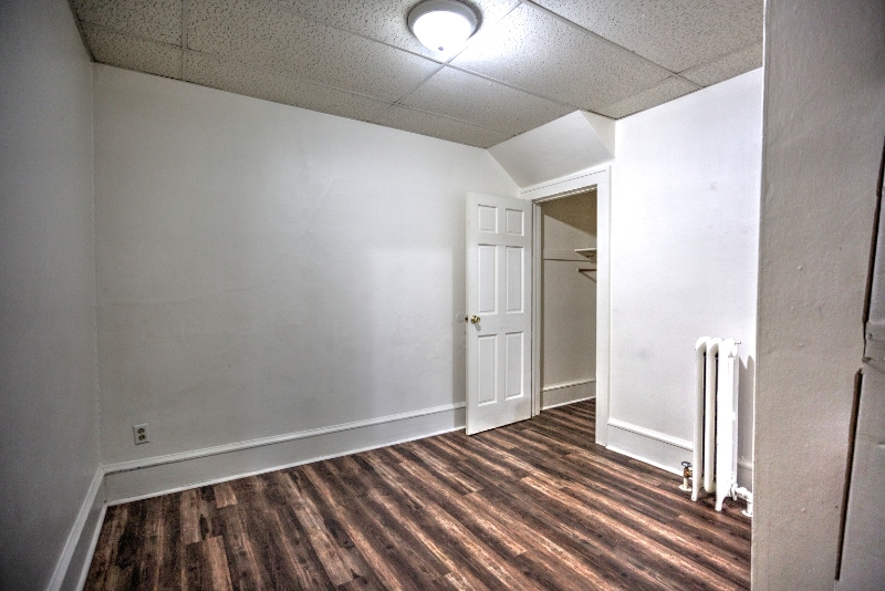 Building Photo - 222 E Aurora St