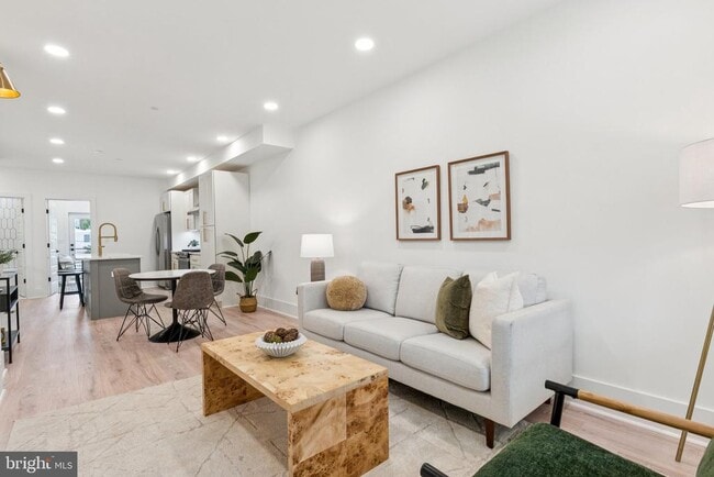 Building Photo - 2608 4th St NE