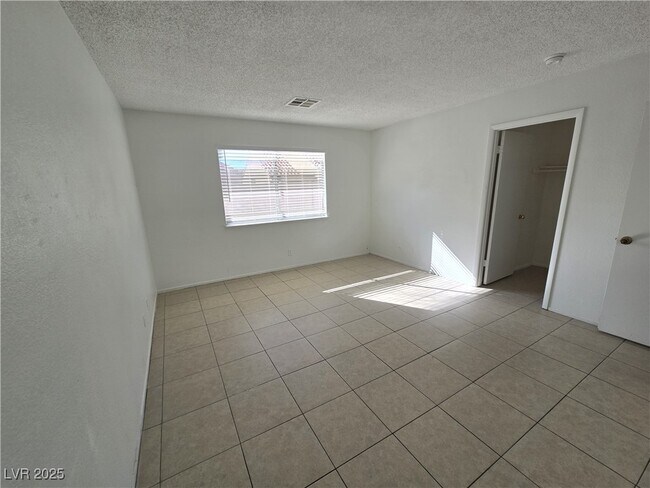 Building Photo - 5797 Cedar Ave