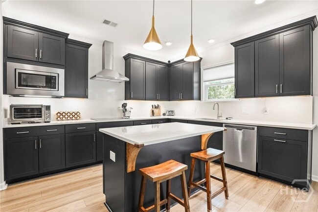 Building Photo - 216 Wexford Dr
