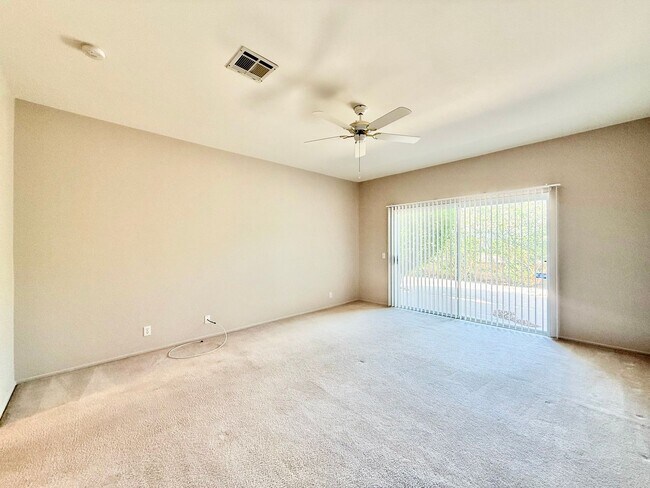 Building Photo - 48625 Cll Esperanza