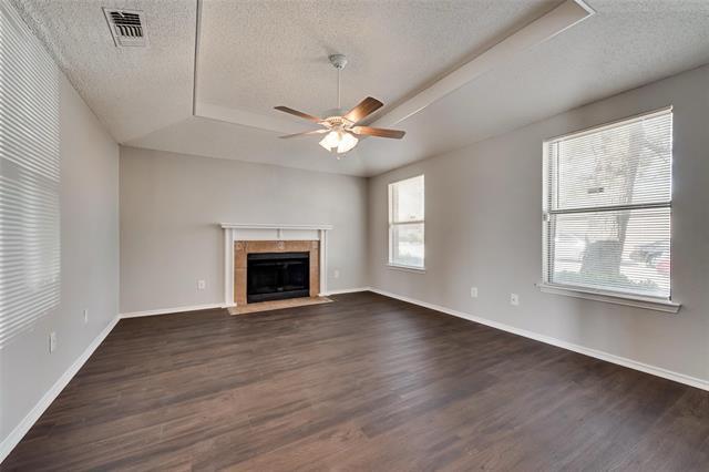 Building Photo - 1122 Rogers Ln