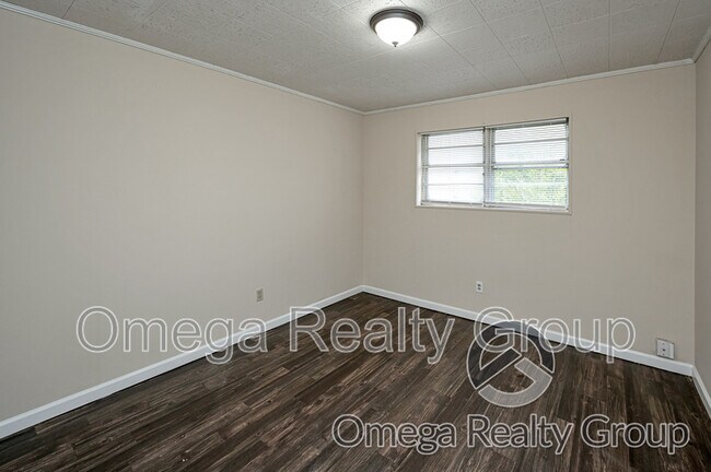 Building Photo - 1507 7th Ave