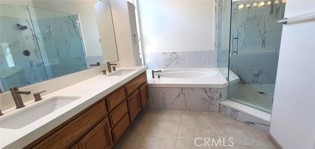 Building Photo - 5635 Delacroix Way
