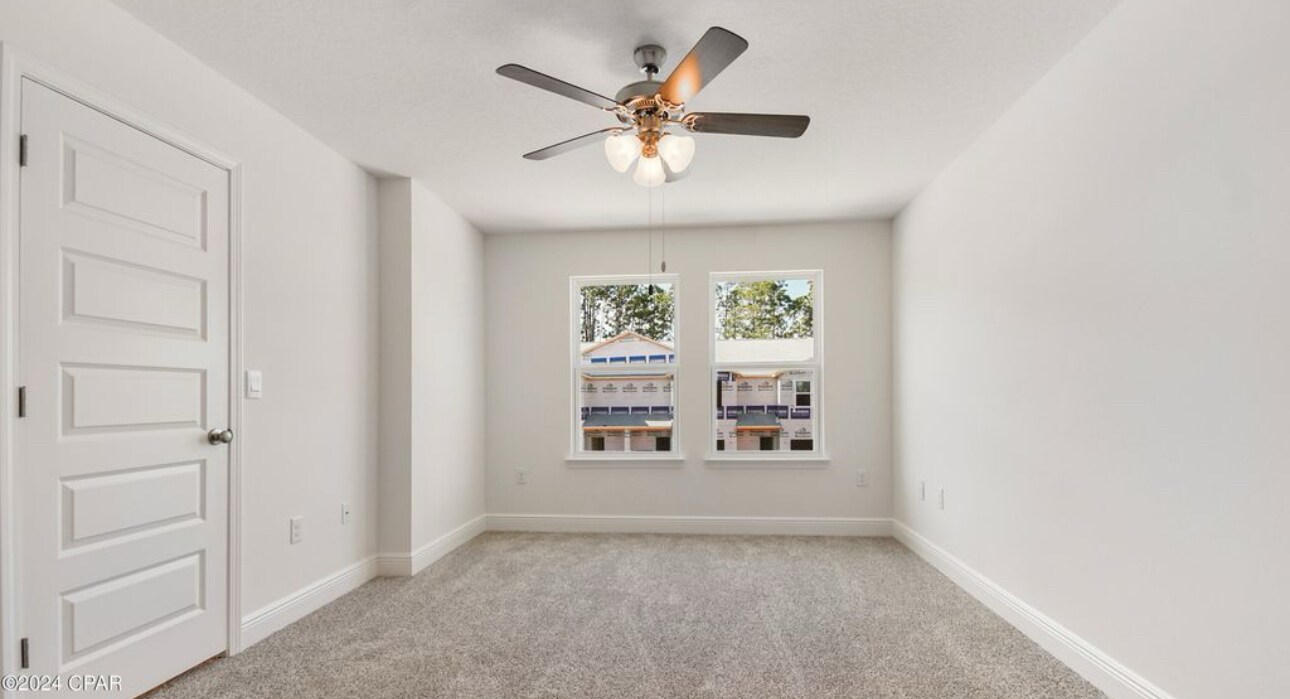 Building Photo - 456 Melrose Way