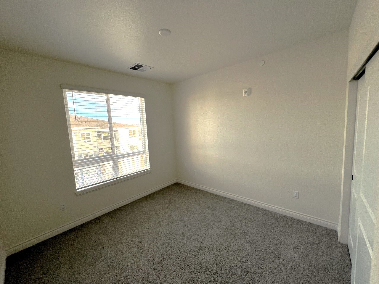 Building Photo - 9570 Accord Ln