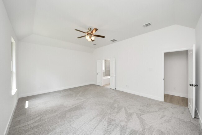 Building Photo - 14380 Zion Gate Crossing