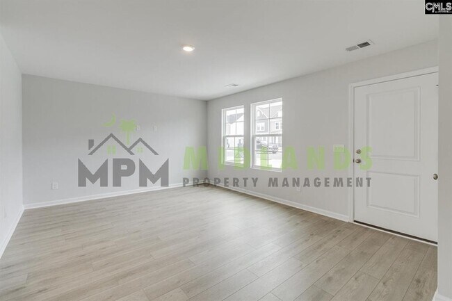 Building Photo - 3068 Harborview Dr