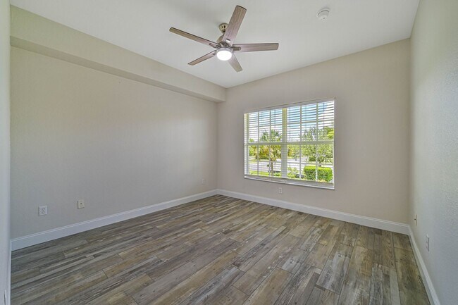 Building Photo - 8555 Bernwood Cove Loop