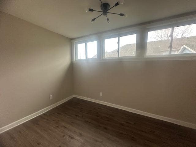 Building Photo - 1709 Ekin Ave