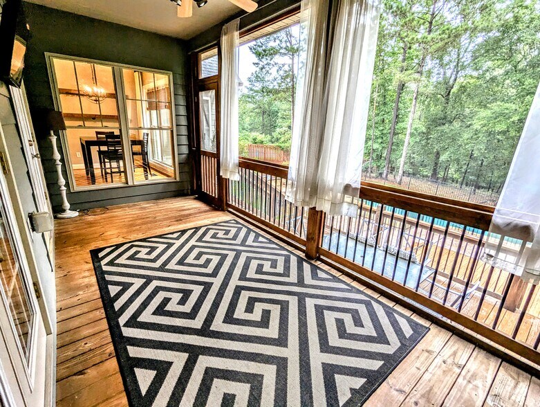 Building Photo - 291 Greystone Dr