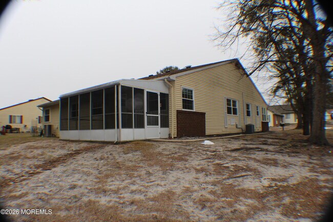 Building Photo - 29A Birchwood Dr