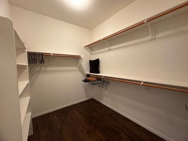 Building Photo - Fully Furnished Condo in Gated Summerlin Community – Resort-Style Living!