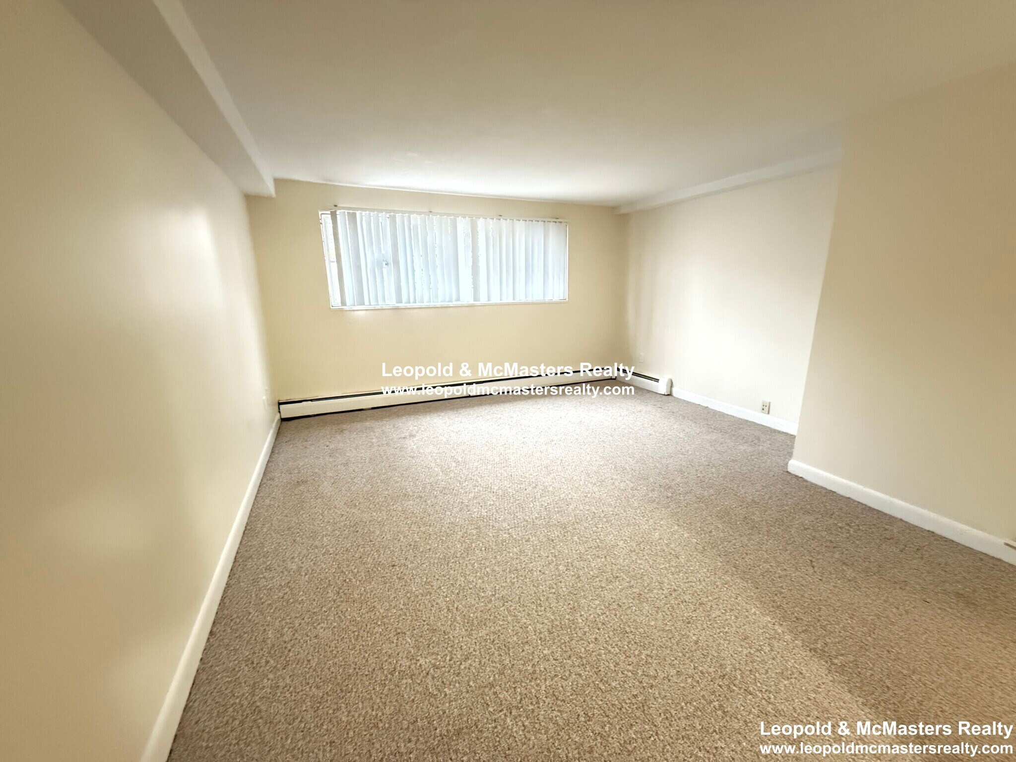 Building Photo - 79 Gardner St