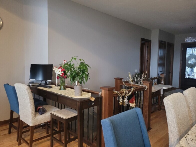 Building Photo - 5506 W Vision Cir