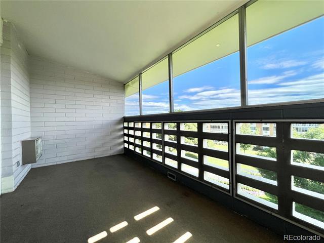 Building Photo - 675 S Alton Way