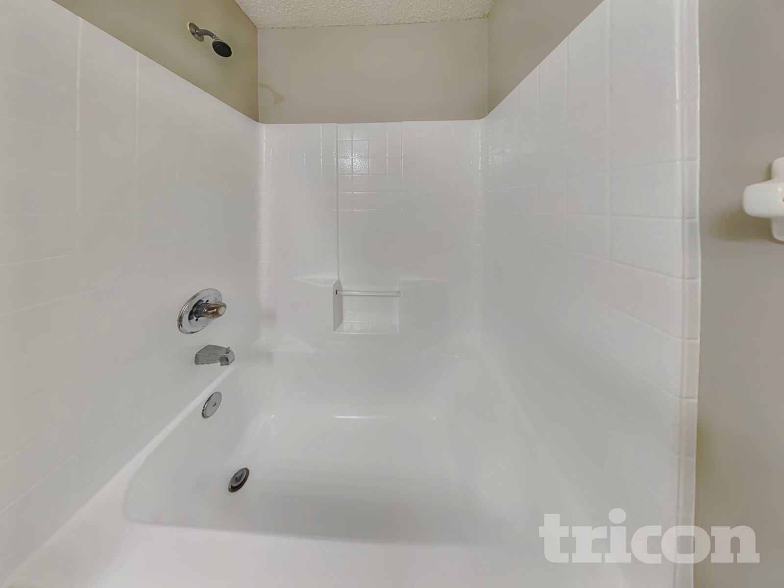 Building Photo - 8755 Tidewood Ct