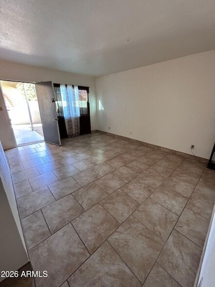 Building Photo - 1132 Paseo Juanita