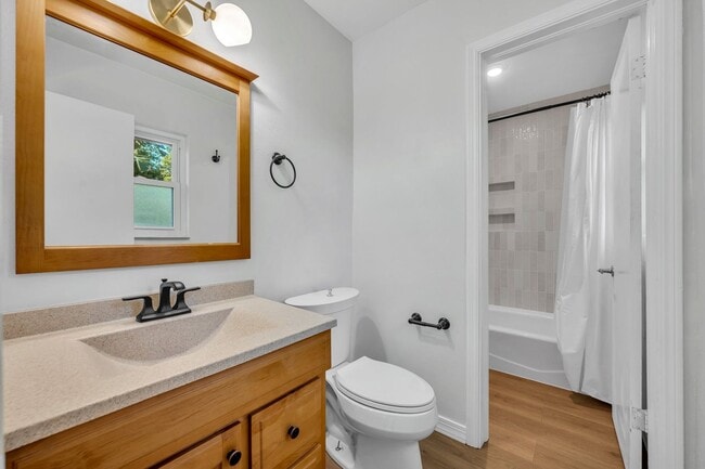 Building Photo - 3 bed Home in Audubon Park