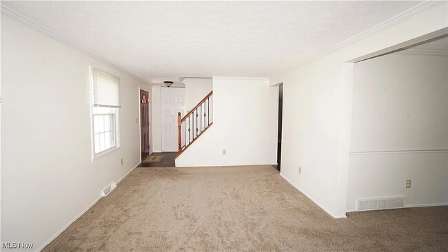 Building Photo - 5907 Sunset Dr