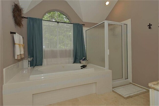Building Photo - 118 Wisteria Walk Cir