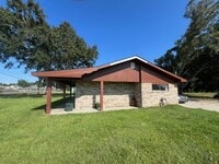 Building Photo - 811 Lebesque Rd