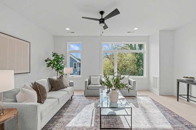 Building Photo - Luxurious New Construction End Unit 4BD, 4BA Downtown Raleigh Townhome with Rooftop Terrace