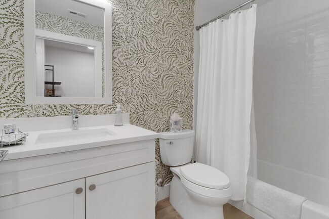 Building Photo - 26974 Montego Pointe Ct