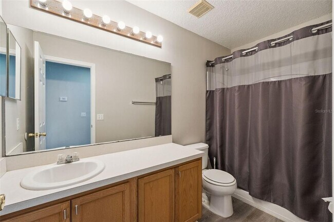 Building Photo - 1002 Belvoir Dr