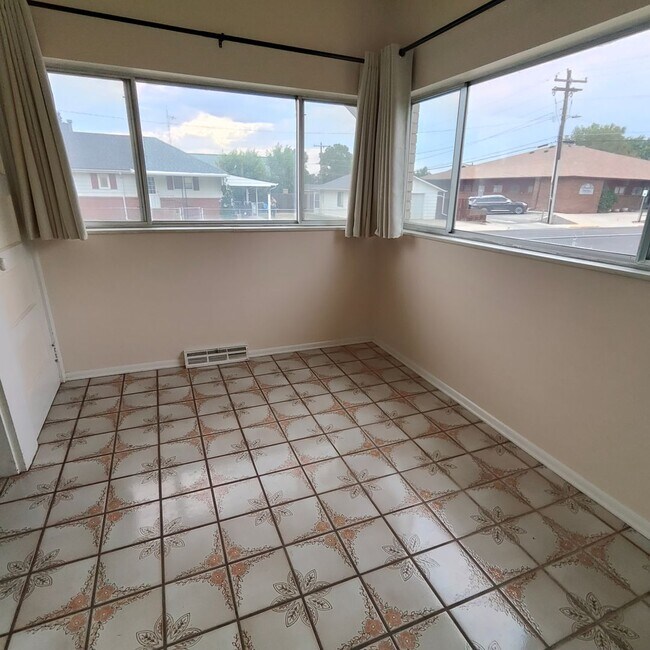 Building Photo - 3 Bedroom Home in Frederick - Available Now!