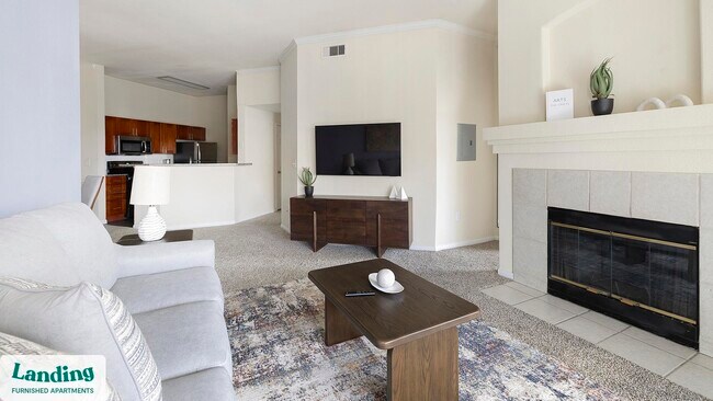 Building Photo - 901 Lakeside Cir