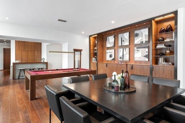 Building Photo - 1 West End Ave